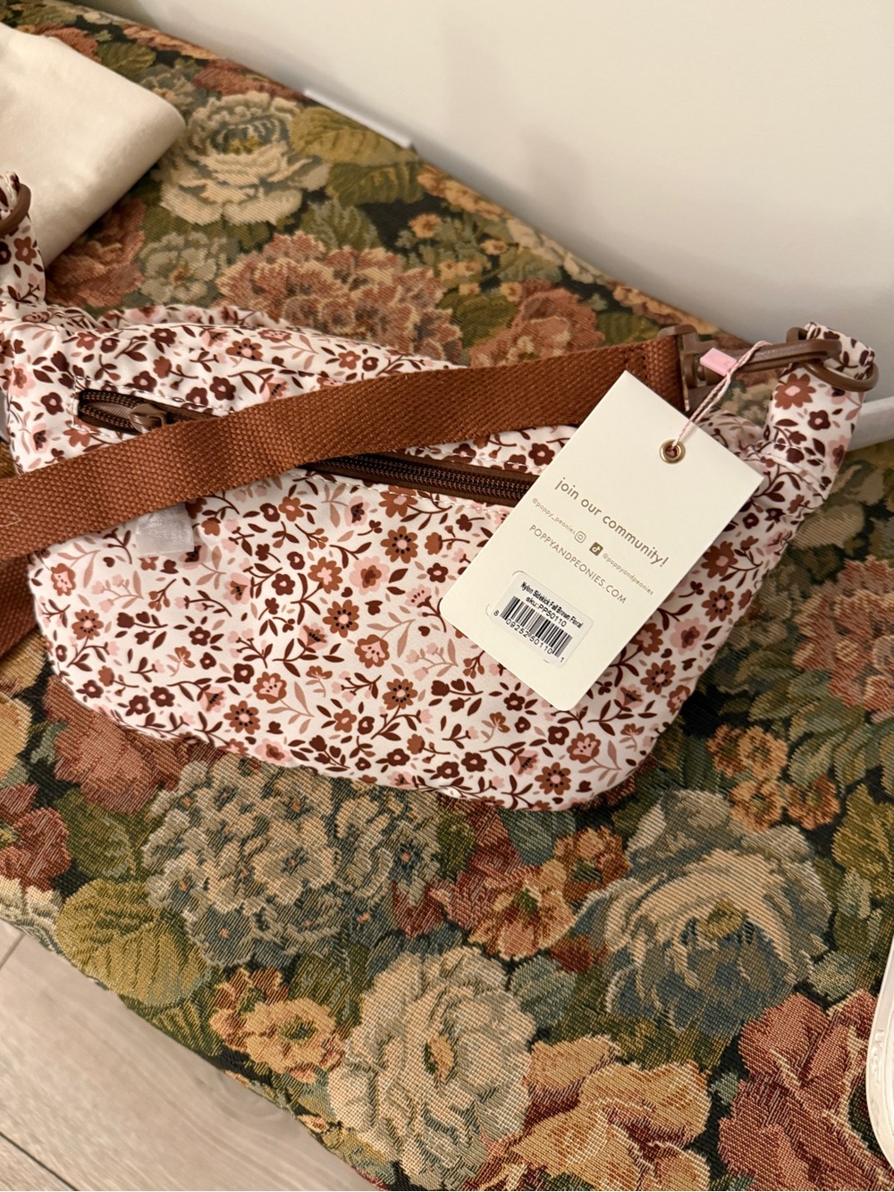 Poppy and peonies Floral sidekick - Picture 2 of 3